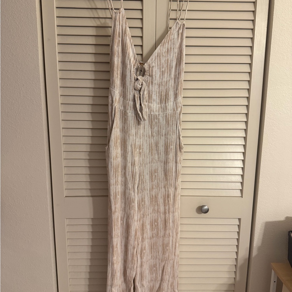 Mahina Cream and Tan Sleeveless Jumpsuit